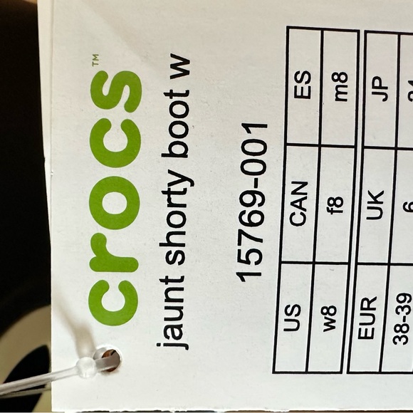 CROCS Black Women’s boot Jaunt Shorty Rain Boots Never Worn NWT - Picture 6 of 6